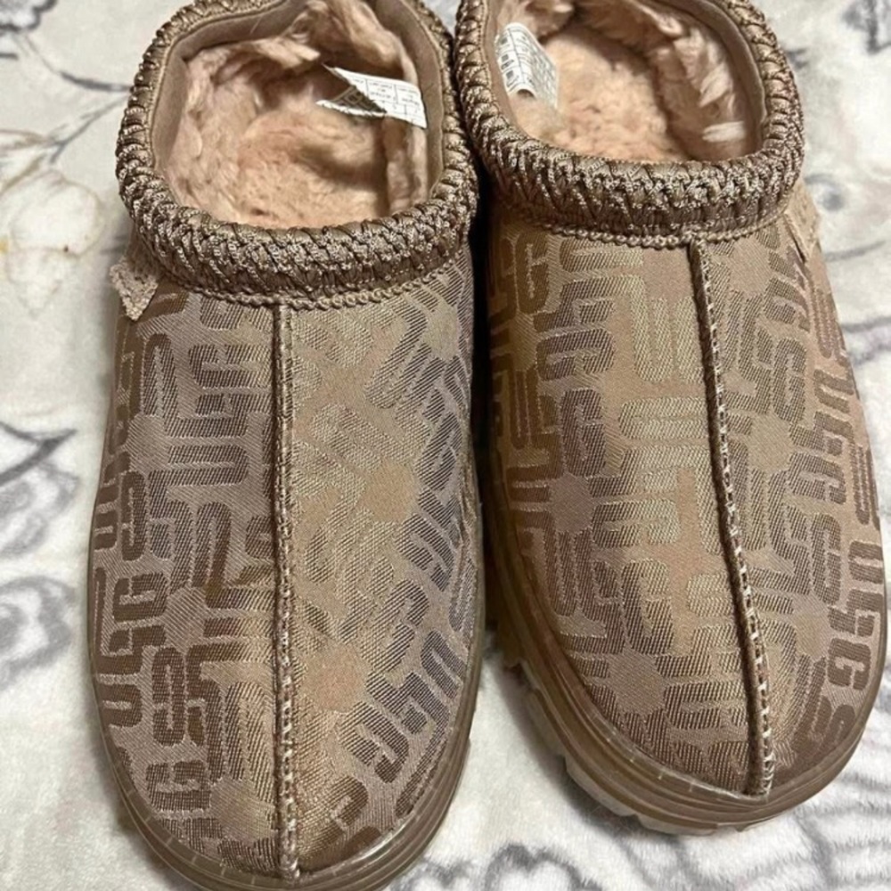 Brown Patterned Slip-On Shoes